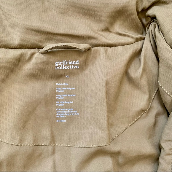 Girlfriend Collective Packable Puffer NWOT - Picture 11 of 12